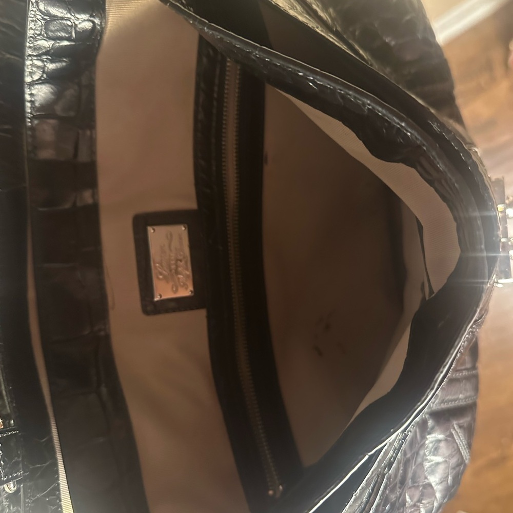 Classic Ralph Lauren crossbody leather bag w/croc-embossed detailing - Picture 8 of 13